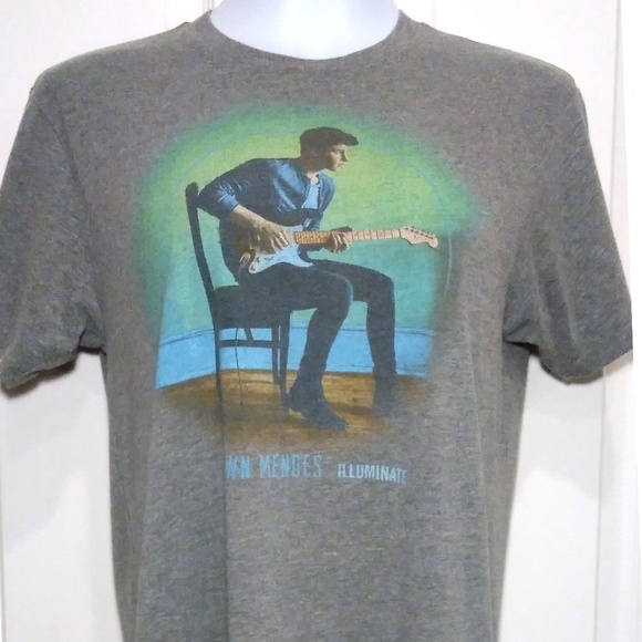 SHAWN MENDES ILLUMINATE ALBUM TEE - Picture 1 of 6
